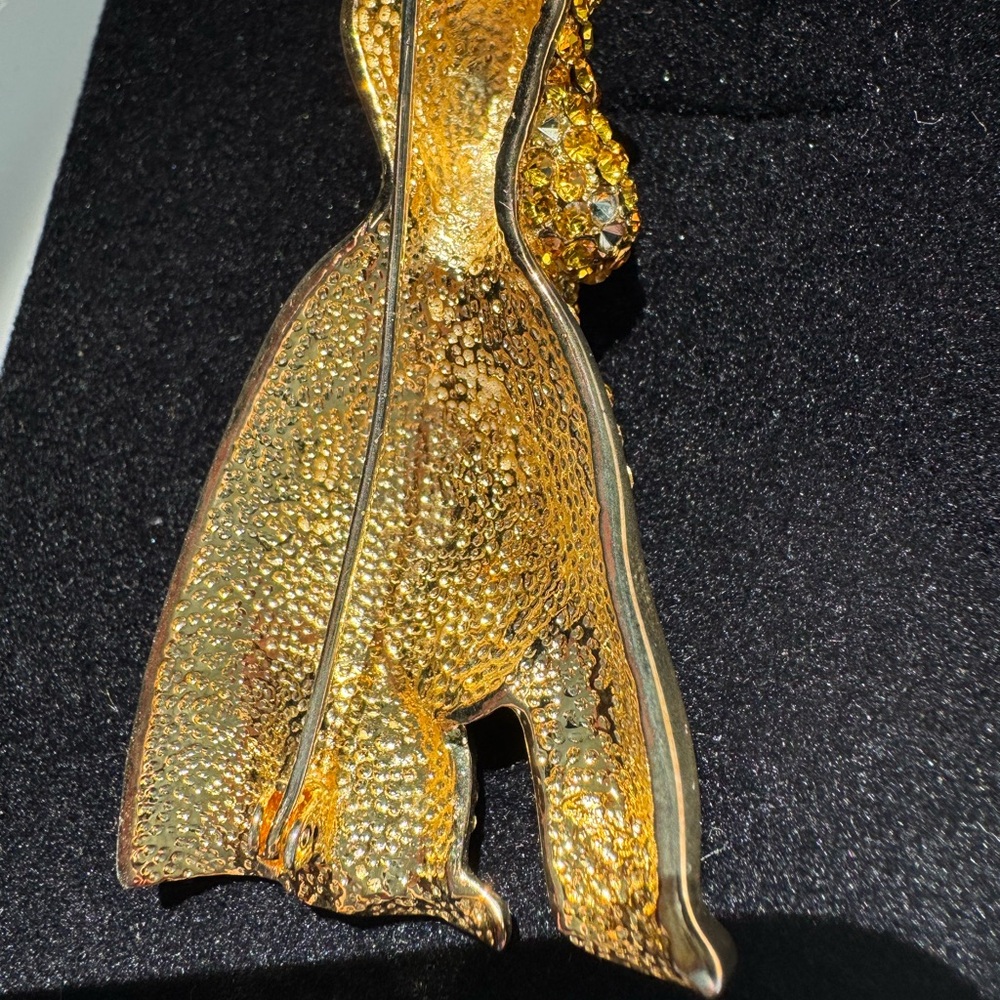 Gold and Black Glitter Dog Pin - Picture 8 of 13